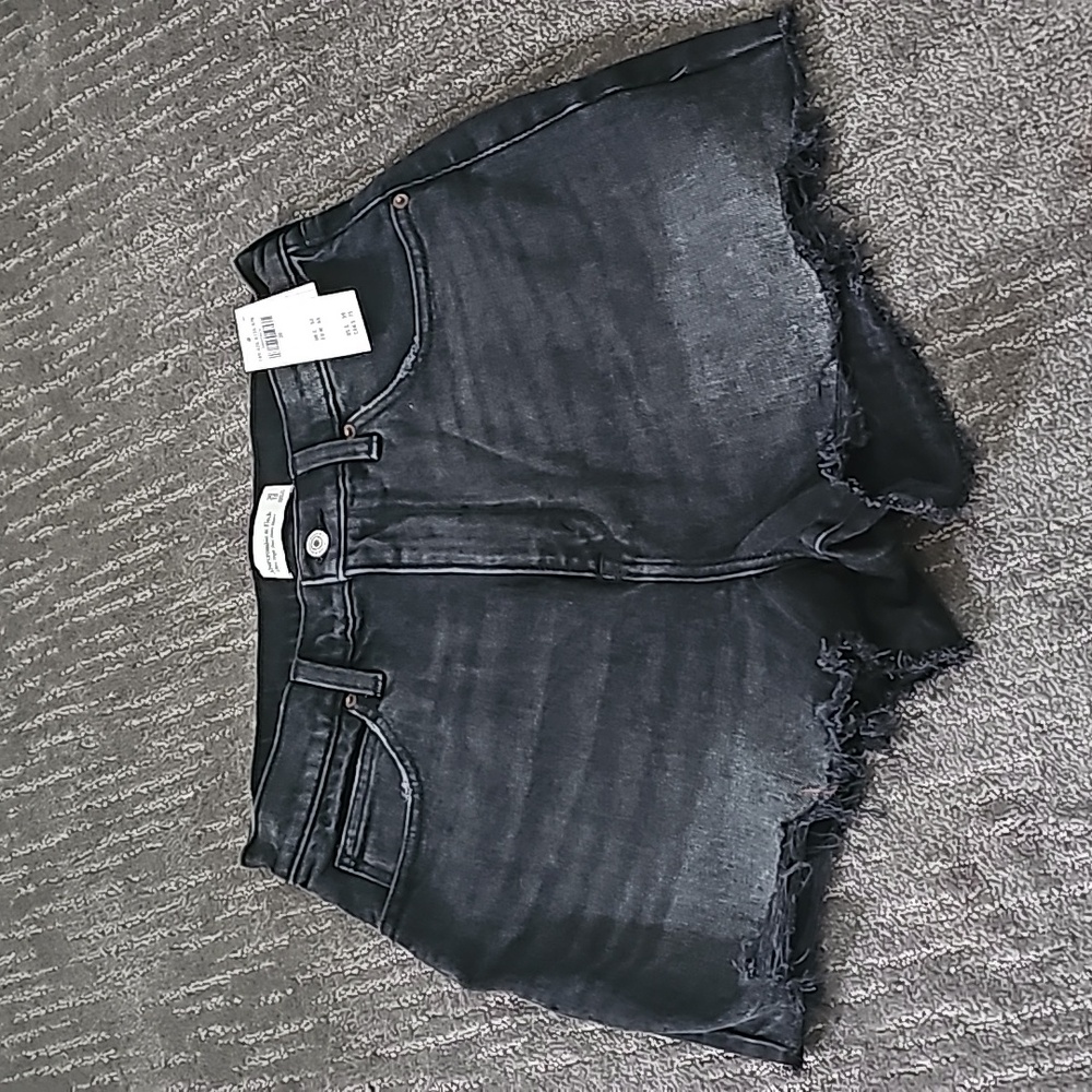 Abercrombie & Fitch Curve Love Ultra High Rise Mom Short  NWT